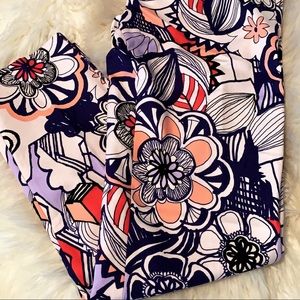 ✨✨super cute printed express pants✨✨